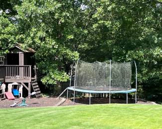 Trampoline