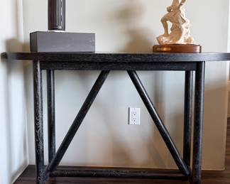 Accent Table