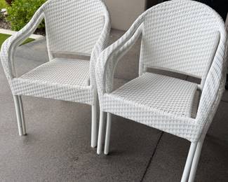 Set/4 Wicker Chairs