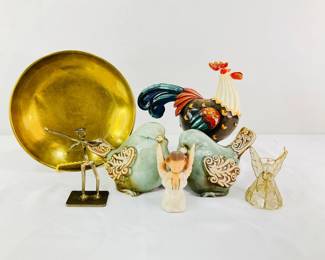 Assortment of Decor Items