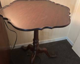 Queen Anne Style Parlor Table