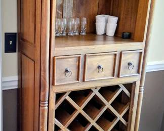 Wooden wine cabinet