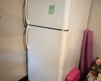 Outdoor fridge and freezer