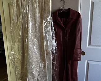 Vintage wedding dress
