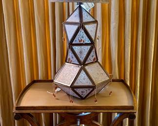 Incredible Lamp