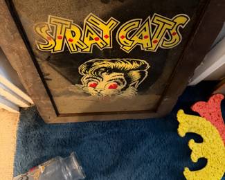 Stray Cats glass sign