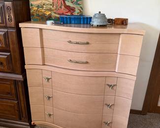 blonde chest of drawers
