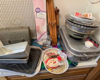 kitchen, vintage lunch box