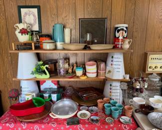 pottery, kitchen