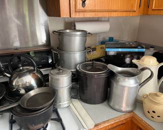 Vintage cookware 