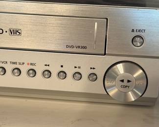 Samsung dvd recorder model DVD-DR300
