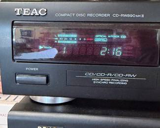 Teac cd recorder CD-RW890 tested / working