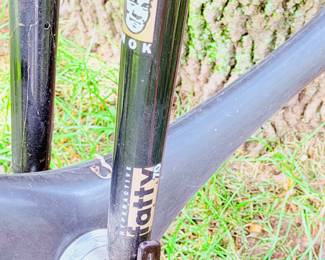 (2) Cannondale medium & small bikes 
