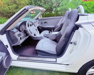 2006 Chrysler Crossfire Limited Convertible 22,656 miles, two owners, zero accidents clean title