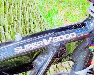 (2) Cannondale medium & small bikes 