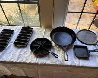 Cast iron pieces 