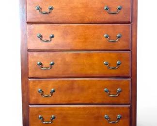 Traditional Style 5Drawer Wooden Dresser