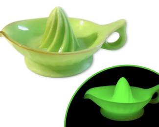 Jeanette Uranium Jadeite Citrus Juicer