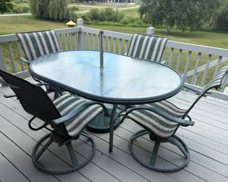 Patio set