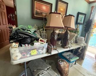 tons of lamps