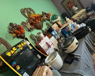 lots of brand new items
