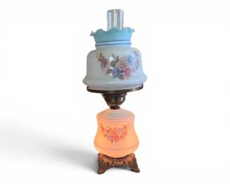 Hurricane lamp