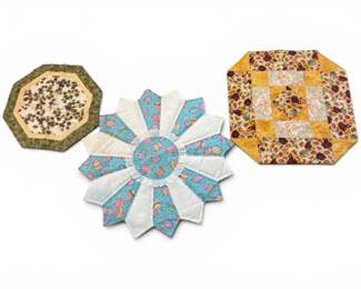 Quilted table centerpieces