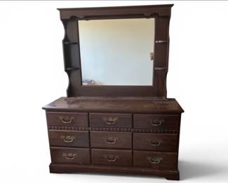 Thomasville Mirrored dresser