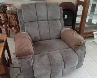 Lift chair