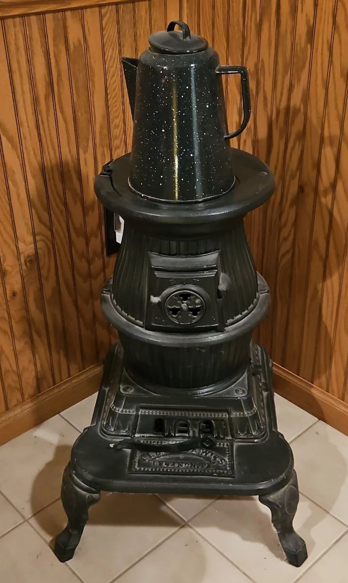 Cast Iron Pot Belly Stove