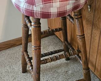 Plaid Upholstered Bar Stool