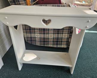 White Heart Accent Tables, set of