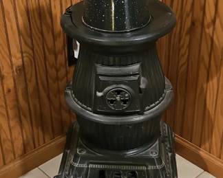 Cast Iron Pot Belly Stove