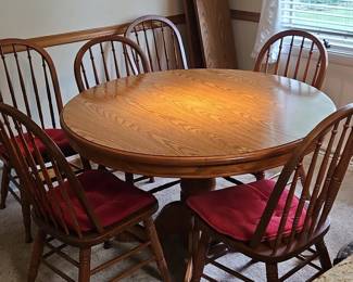 Oak Spindle Back Dining Set