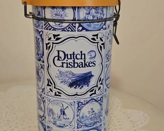 Dutch Crisbakes Tin