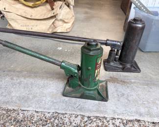 House jacks multiple use jacks