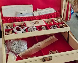 costume jewelry