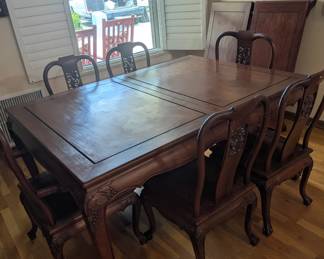 Beautiful Asian Rosewood Dining Table w/6 Chairs and extensions