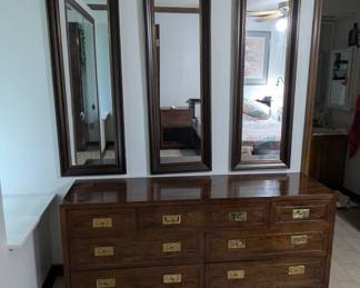 Henredon Dresser