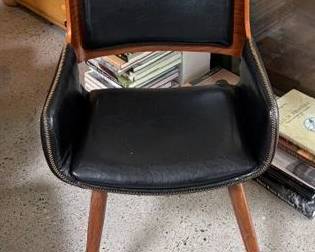 Panda dining chair