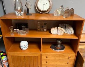 MCM Danish teak credenza/shelving unit