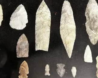 Framed Bear Creek Missouri Native American Artifact Collection — Chert Points & Blades