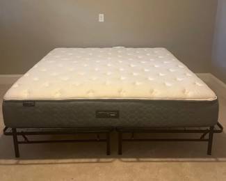 Hamilton and Rhodes Mattress