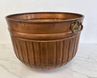 Lot 7577 Smith Hawkin Copper Planter