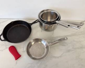 Lot 7428 Lodge 8 in Cast Iron Skillet Cuisinart Skillet Sauce Pans
