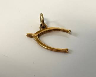 Lot 7307 14K Gold Wishbone Charm Pendant Jewelry
