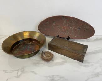 Lot 7532 Antique Silver Crest Art Trinket Box Brass Bowl Pottery Plate Real Mini Bird Nest