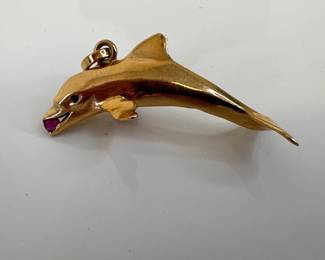 Lot 7412 14K Gold Dolphin wRed Stone Pendant Jewelry