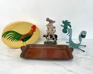Lot 7350 Rebecca Campbell Rooster Box Farm Animals Metal Door Stop Abstract Rooster Pottery Tray