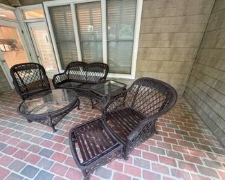 Lot 8000 Lane Patio Furniture Set with Glider Sofa
